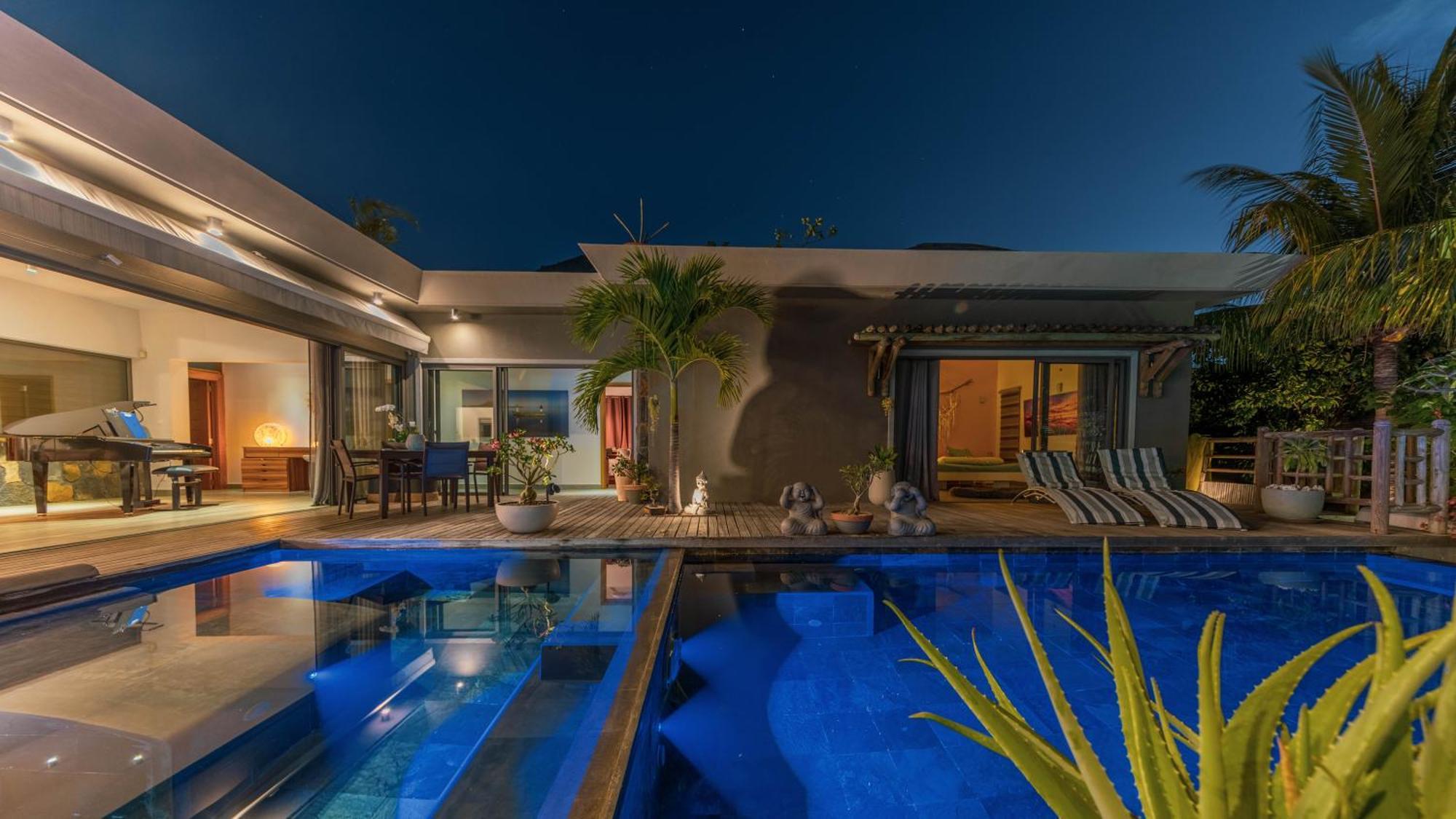 Villa Sartelo Тамарин Экстерьер фото